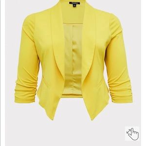 NWT 🍋 torrid LEMON YELLOW CREPE OPEN FRONT BLAZER💛